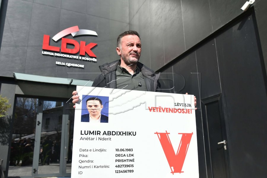 Akuzat e Molliqajt: LDK-ja nën kontrollin e Abdixhikut në favor të Kurtit