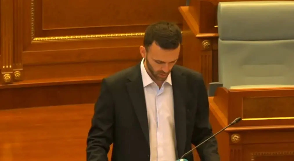 Kriza politike në Kosovë: Apeli për respektimin e Kushtetutës dhe funksionimin e Kuvendit