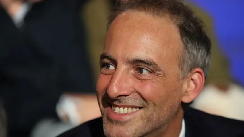 Raphaël Glucksmann zyrtarizon kandidaturën për zgjedhjet presidenciale franceze 2027.