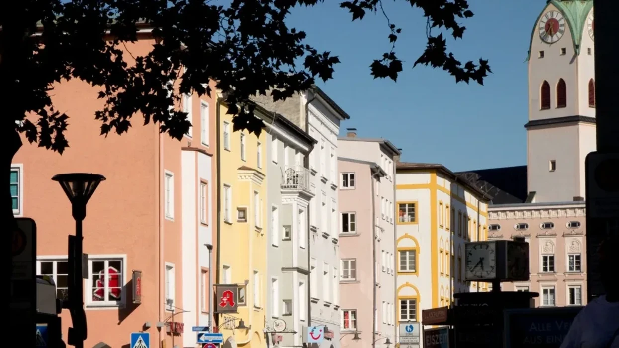 Vrasje me thikë në stacionin hekurudhor të Rosenheim-it trondit Bavarinë