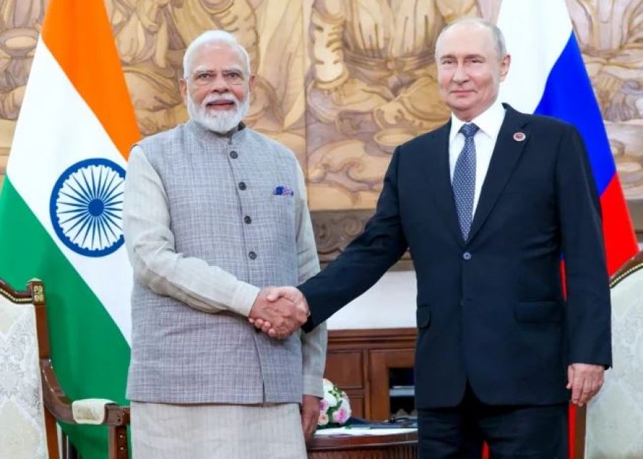 Modi dhe Putin: Një rrugë e re drejt përfundimit të luftës në Ukrainë