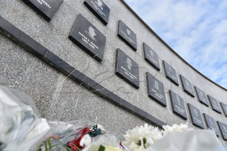 Kompleksi Memorial në Reçak pa mirëmbajtje zyrtare, vullnetarët në rolin kryesor