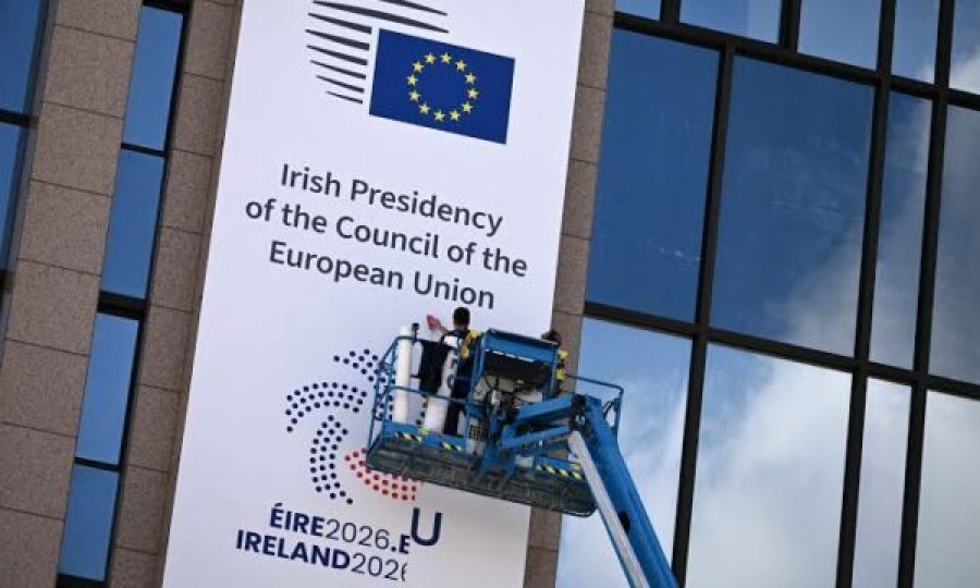 Irlanda dhe sfidat e Kosovës në rrugën drejt BE-së nën Presidencën e re të Këshillit Europian