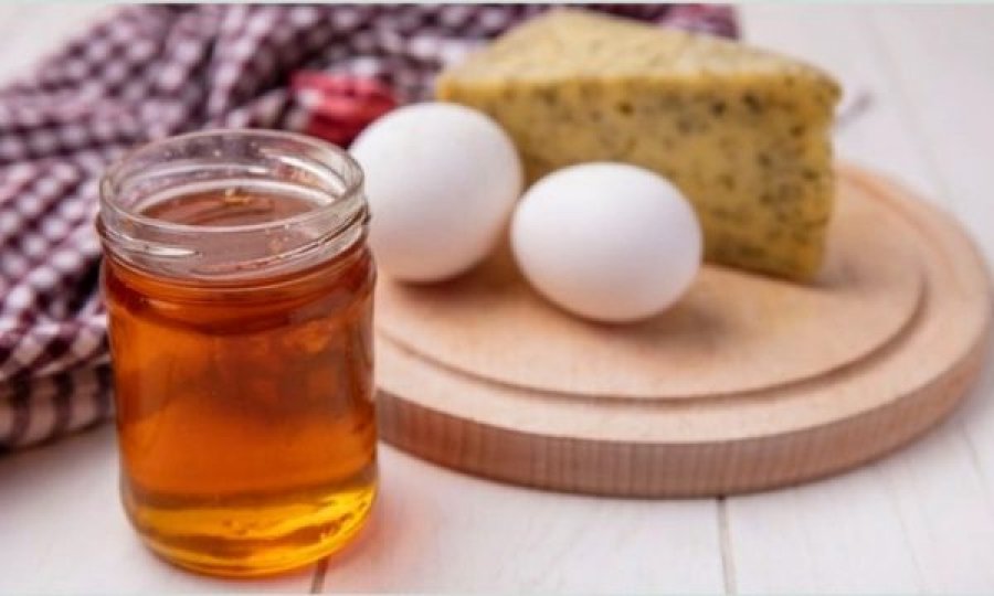 Ushqimet që duhet të zgjidhni dhe ato që duhet të shmangni në mëngjes për energji dhe shëndet