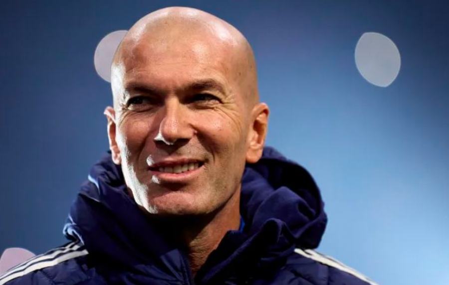 Zinedine Zidane ka pranuar zyrtarisht drejtimin e kombëtares së Francës dhe pritet firmosja e kontratës.