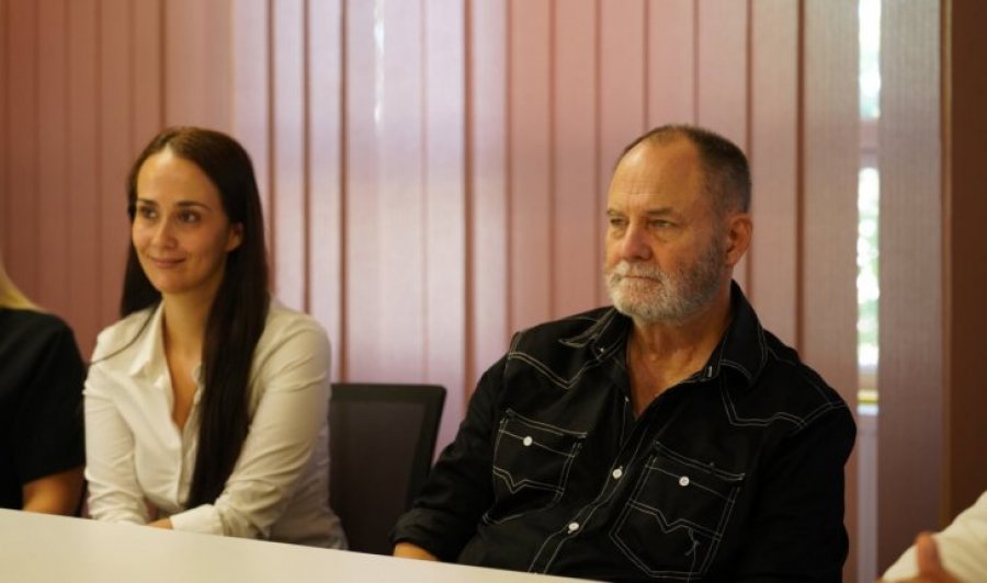 Si po ndryshon industria e filmit në Kosovë falë bashkëpunimit me SHBA-në