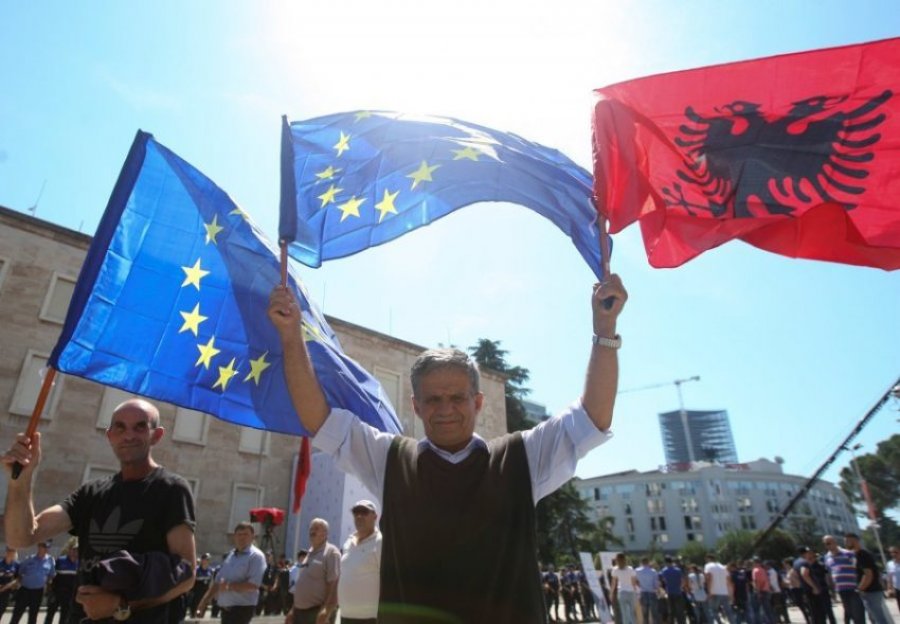 Shqipëria do të integrohet në sistemin rajonal të pagesave të menjëhershme TIPS duke nisur nga nëntori.