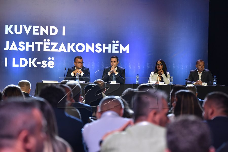 LDK në krizë të brendshme: Rivaliteti dhe sfidat për drejtimin e partisë