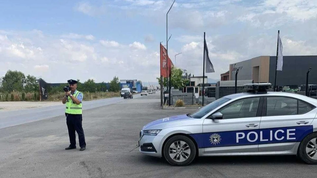 Ferizaj, 369 gjoba dhe 10 aksidente në 24 orë – Policia intensifikon kontrollet