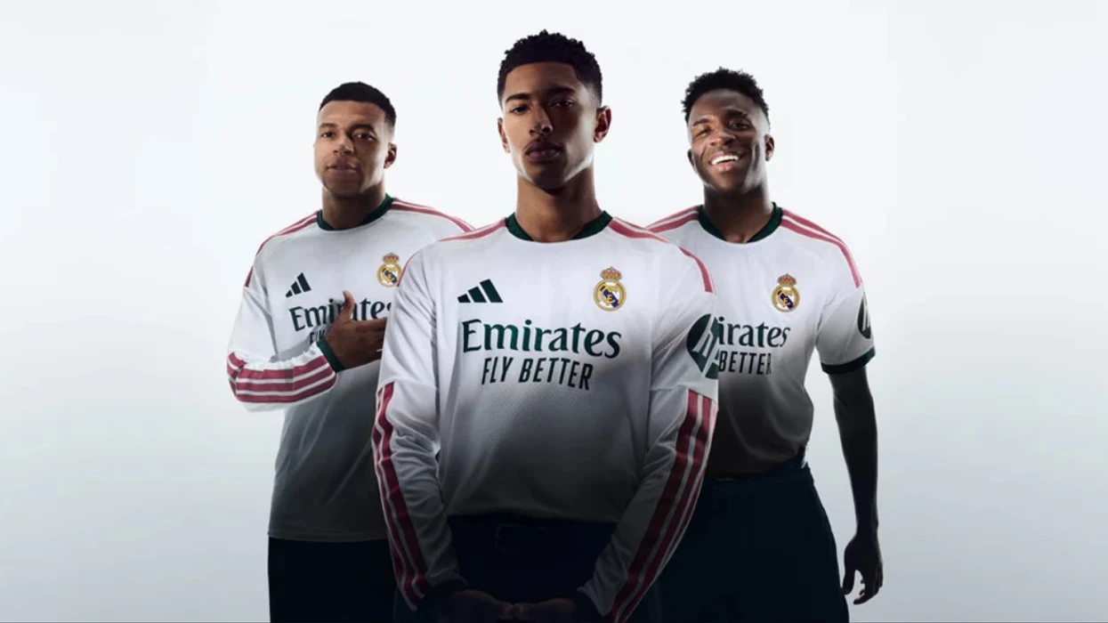 Real Madridi zbulon se fanella përmban elementë grafikë të frymëzuar nga xhevahiret e kurorës së stemës së klubit.
