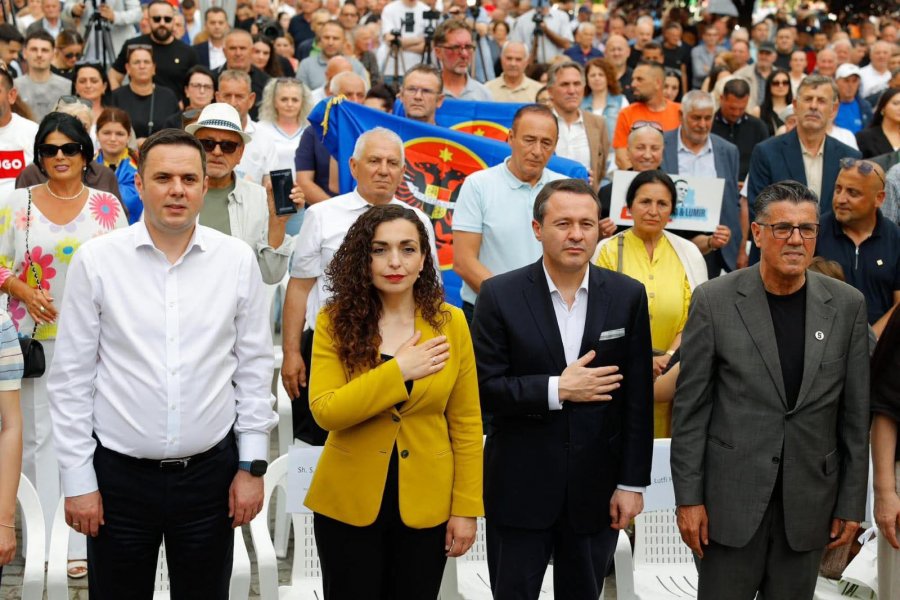 Lumir Abdixhiku zhvilloi tubim në Gjilan ku premtoi matje të ministrave të LDK-së me punë të mëdha, jo me fotografi ceremoniale.