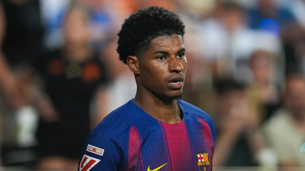 Manchester United ka vendosur të mos pranojë oferta për Marcus Rashford dhe do ta mbajë atë në skuadër pas përfundimit të huazimit te Barcelona.