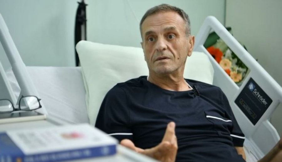 Sinan Vllasaliu konfirmon se për shkak të aksidentit nuk mundi të performonte në dasmën e Dua Lipës.