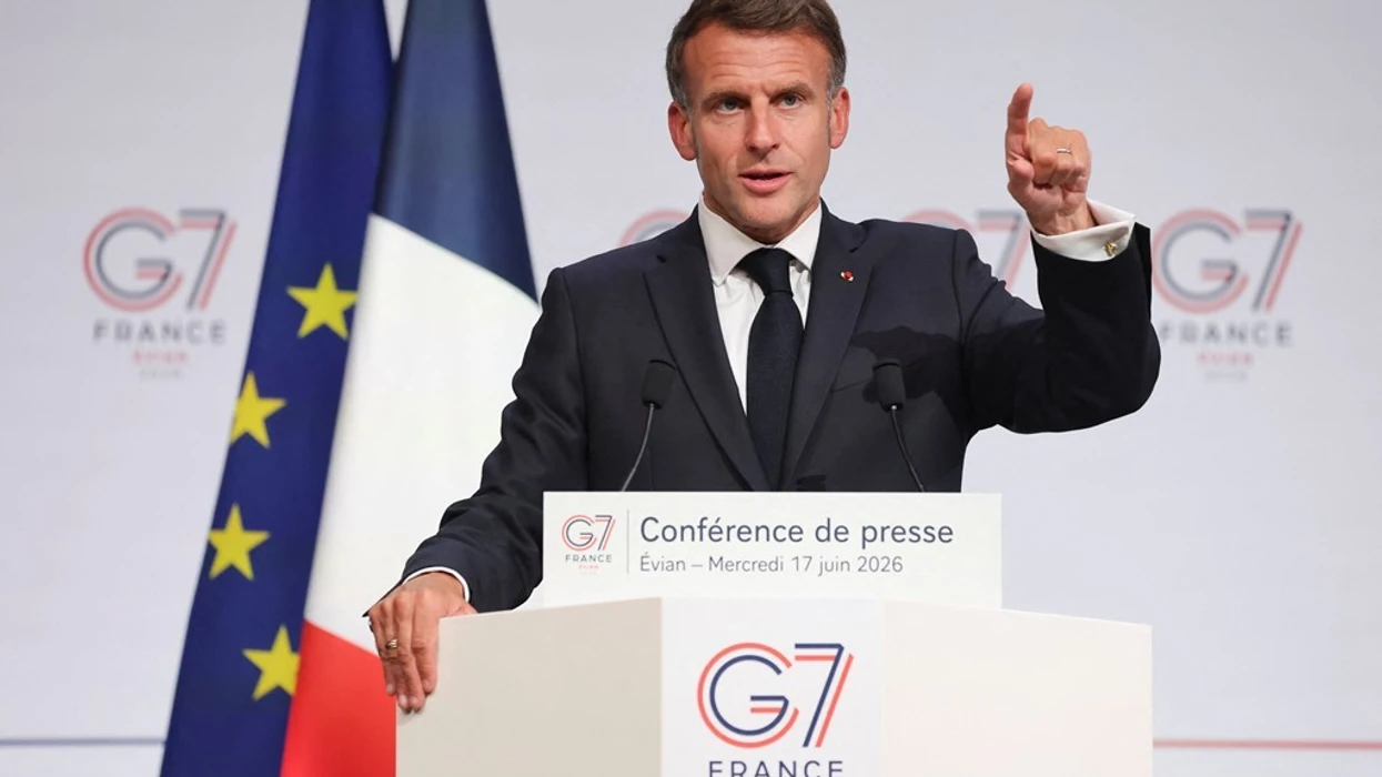 Macron mbështet marrëveshjen SHBA-Iran, por paralajmëron rreziqet e vazhdueshme