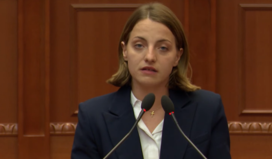 Marjana Koçeku kërkon falje për shembjet në Theth dhe premton përfaqësim të ri