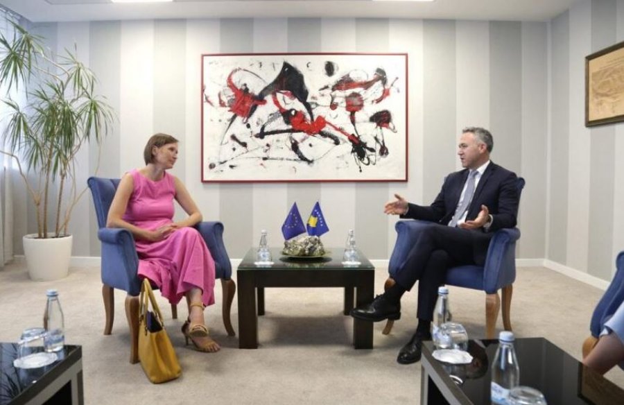 Takimi i Zulfajt me BE-në: Hapat drejt integrimit të Kosovës