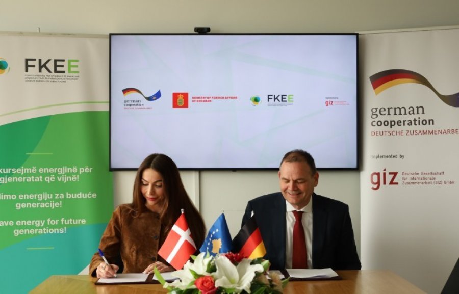 Fondi i Kosovës për Efiçiencë të Energjisë dhe GIZ nënshkruajnë marrëveshje grant prej 1.5 milionë eurosh për projekte të efiçiencës së energjisë.