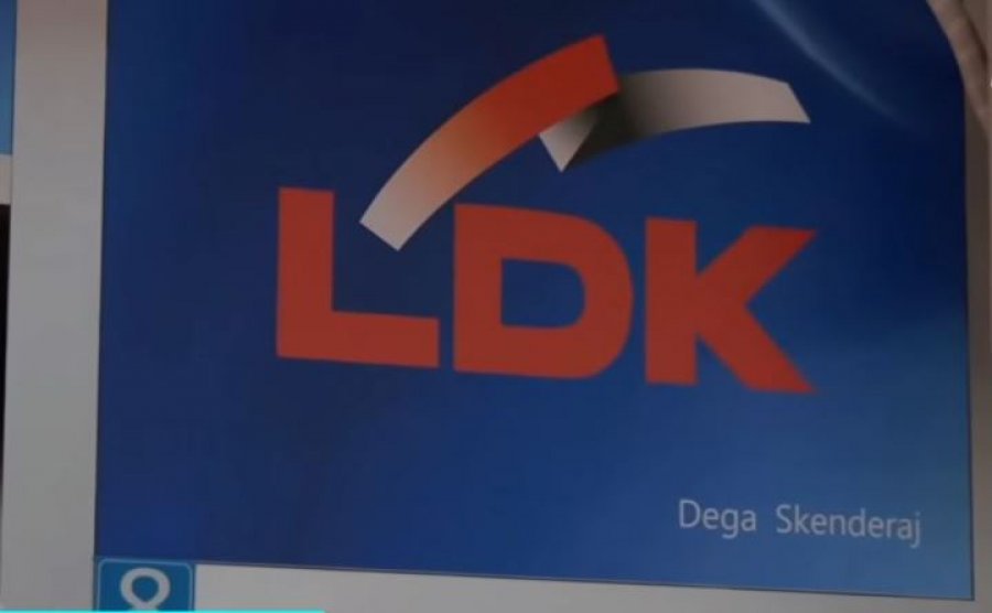 LDK rikthehet në Skenderaj pas 17 vjetësh, hap zyrën e re në Drenicë