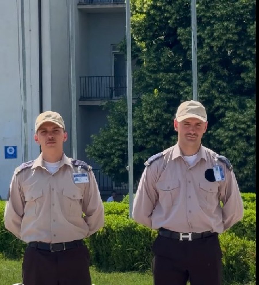 Djemtë e Enver Zymerit dhe Afrim Bunjakut janë kadetë në gjeneratën e 63-të të Policisë së Kosovës, njofton Albin Kurti.