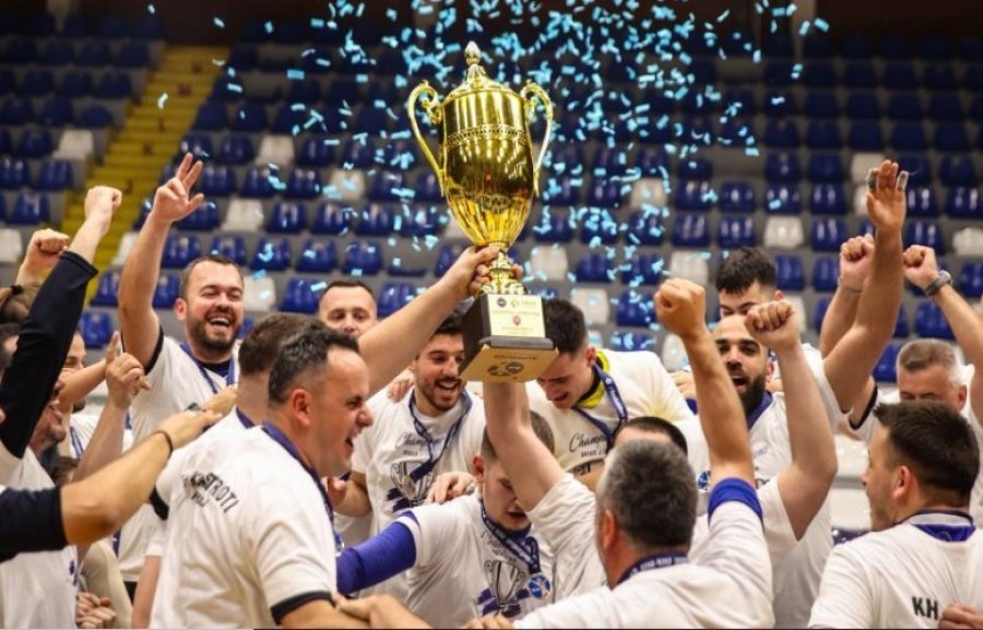 Kastrioti i Ferizajt rikthen titullin e kampionit të Kosovës në hendboll pas 15 vjetësh, duke fituar finalen ndaj Rahovecit me rezultat 3:1 në seri dhe 25:23 në ndeshjen vendimtare.