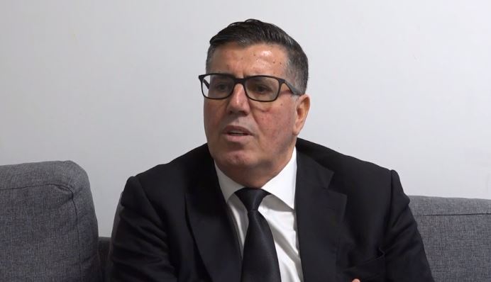 Haziri akuzon Kurtin për krizë politike dhe denigrim të vazhdueshëm në Kosovë