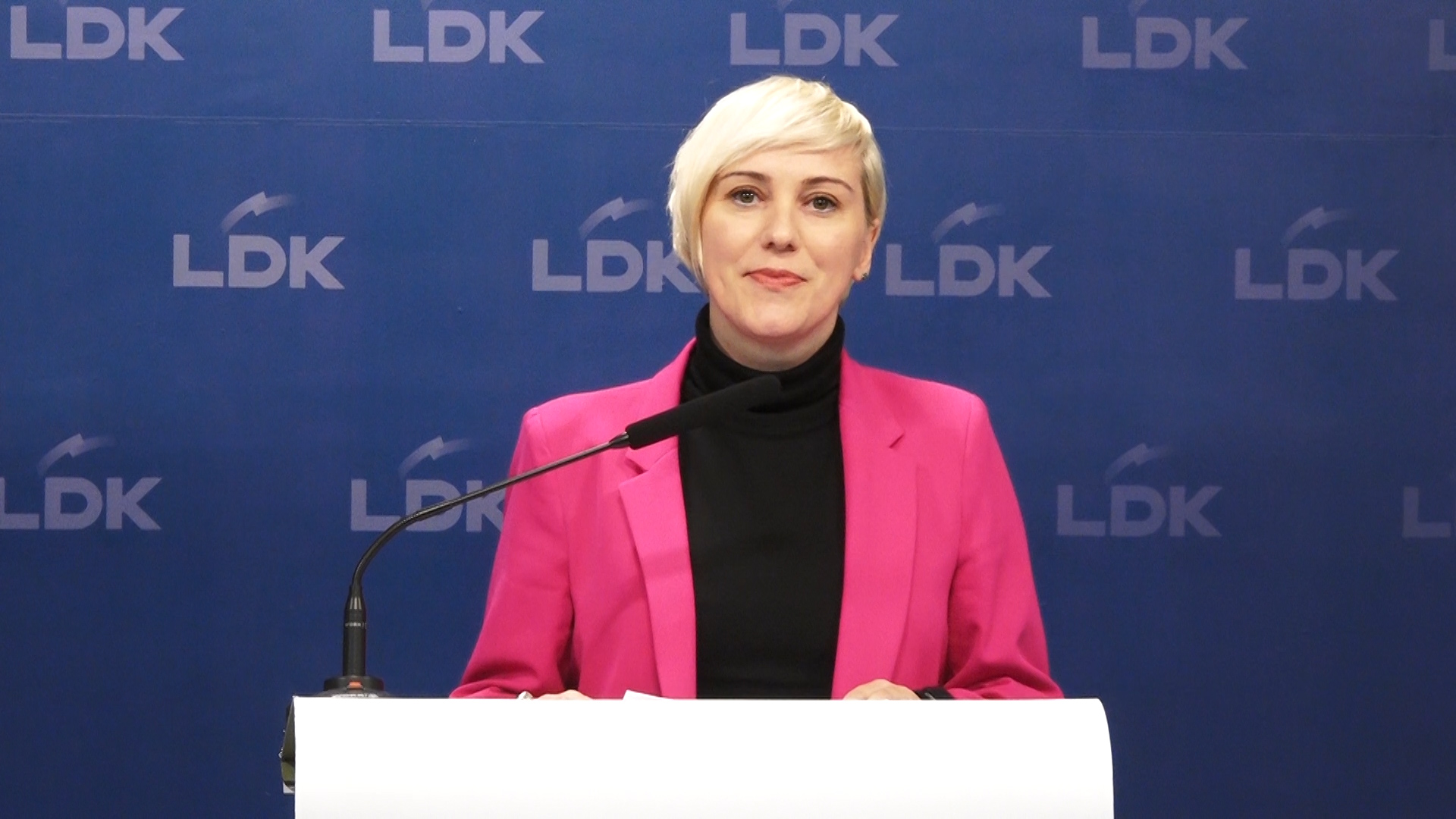 Kur Kushtetuta bëhet lojë politike, shteti rrezikon të shembet