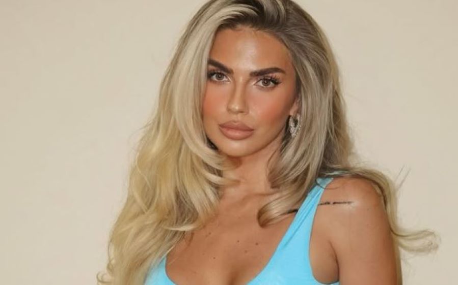 Beatrix Ramosaj ndez rrjetin me stilin e saj “Baby blue”