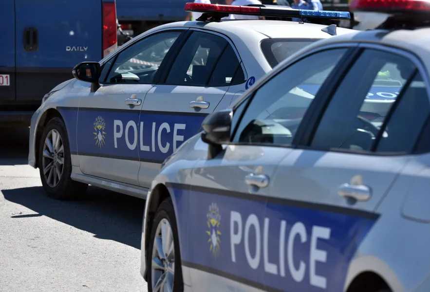 Përleshje familjare në Graçanicë përfundon me ndërhyrjen e policisë