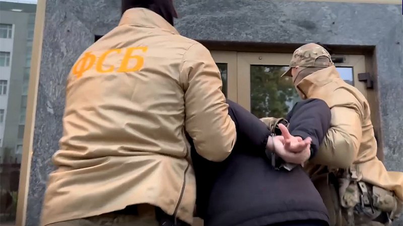 Rumuni i dënuar me 15 vjet burg në Rusi për spiunazh ndaj Ukrainës