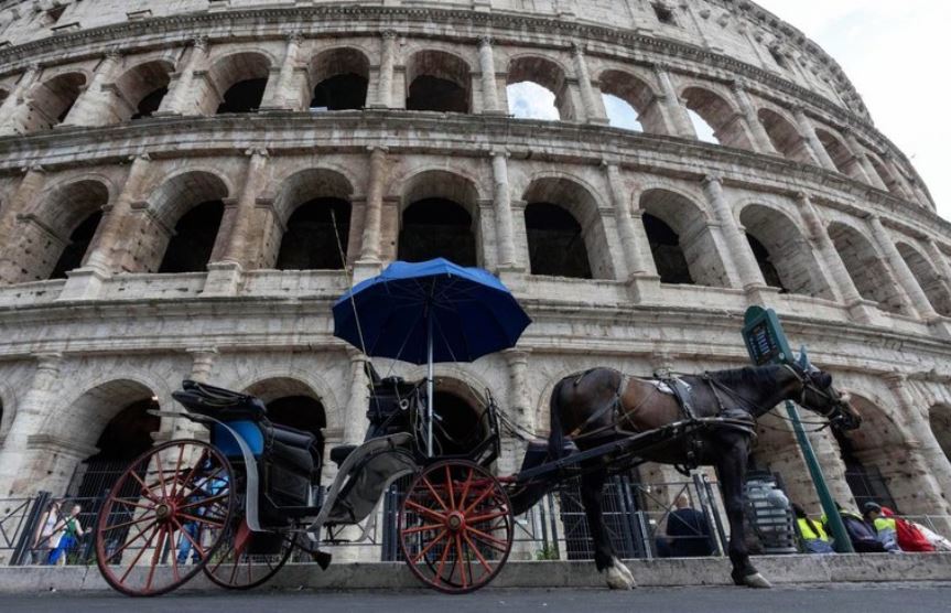 Italia në prag të ndalimit të karrocave turistike me kuaj
