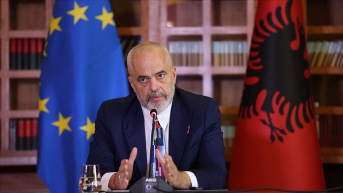 Rama përgjigjet ndaj protestave: mes mbështetjes dhe kritikave për dhunën