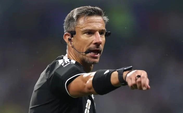 Sa fiton arbitri i finales së Botërorit? Shuma që nuk e prisnit