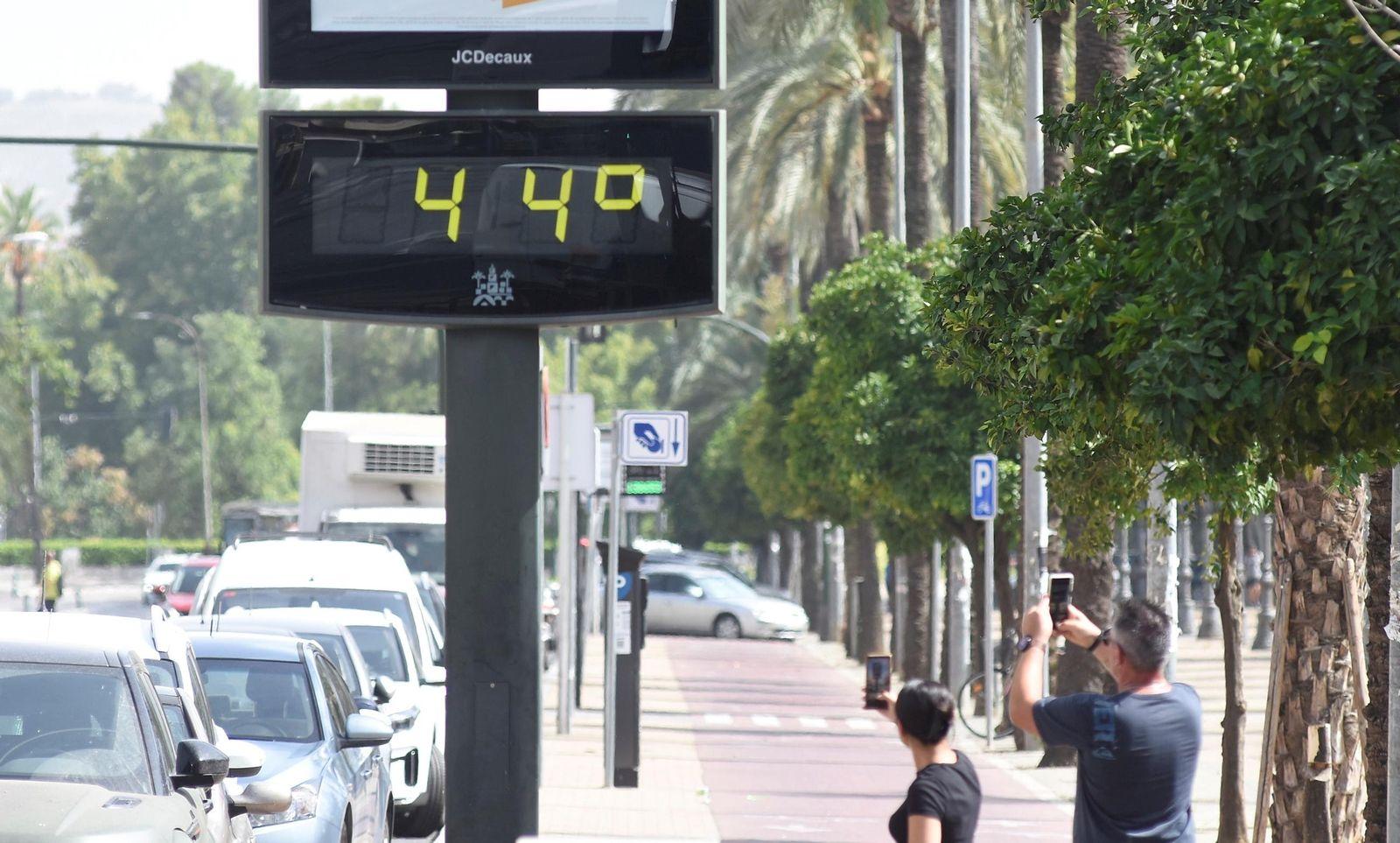 Valë e nxehtë ekstreme në Spanjë, temperatura arrijnë deri në 44°C