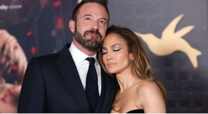 Si lidhja me fëmijët mban Jennifer Lopez dhe Ben Affleck afër edhe pas ndarjes