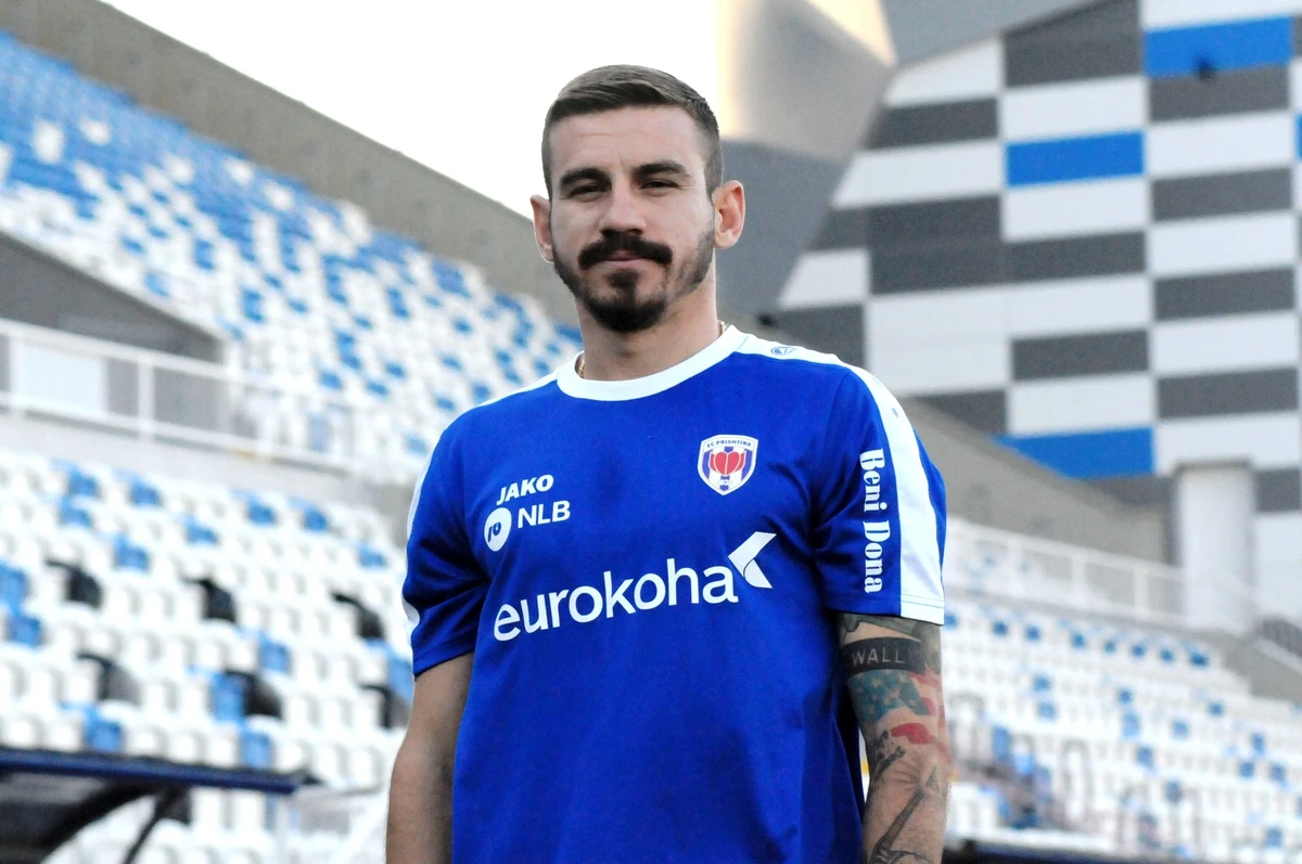 Gledi Mici lë futbollin aktiv dhe nis një kapitull të ri në akademinë e Tironës