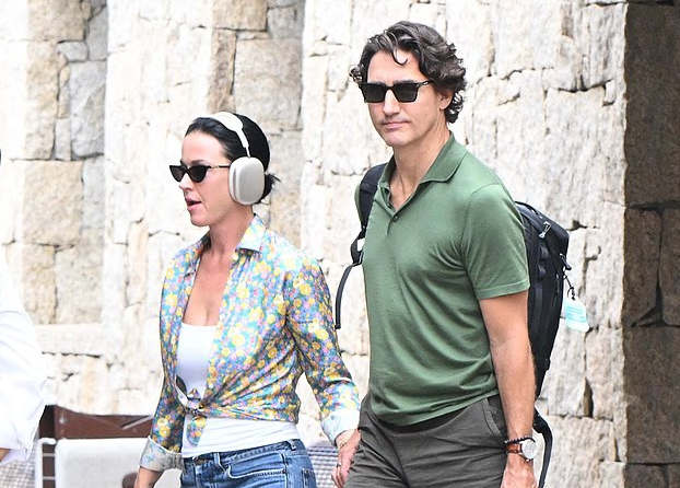 Pushimet e nxehta në Sardenjë: Katy Perry dhe Justin Trudeau kapen për dore