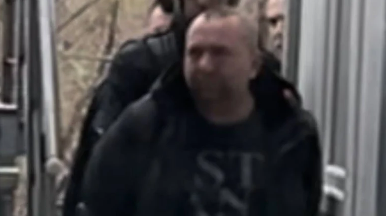 Apeli ka ulur dënimin e Dejan Pantiqit nga dy në një vit burgim për sulmin ndaj zyrave të KKZ-së në Mitrovicën e Veriut.