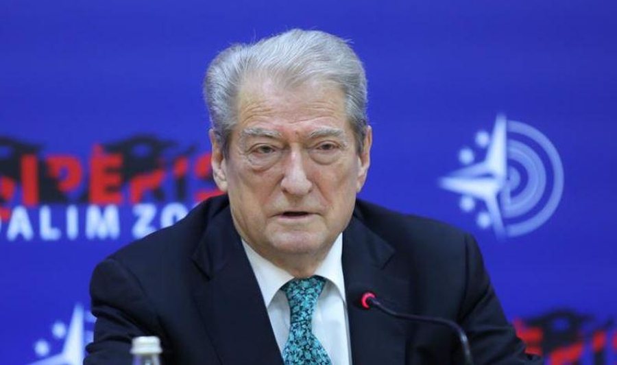 Berisha akuzon Ramën për mungesë transparence dhe interesa familjare në “Albanian Files”