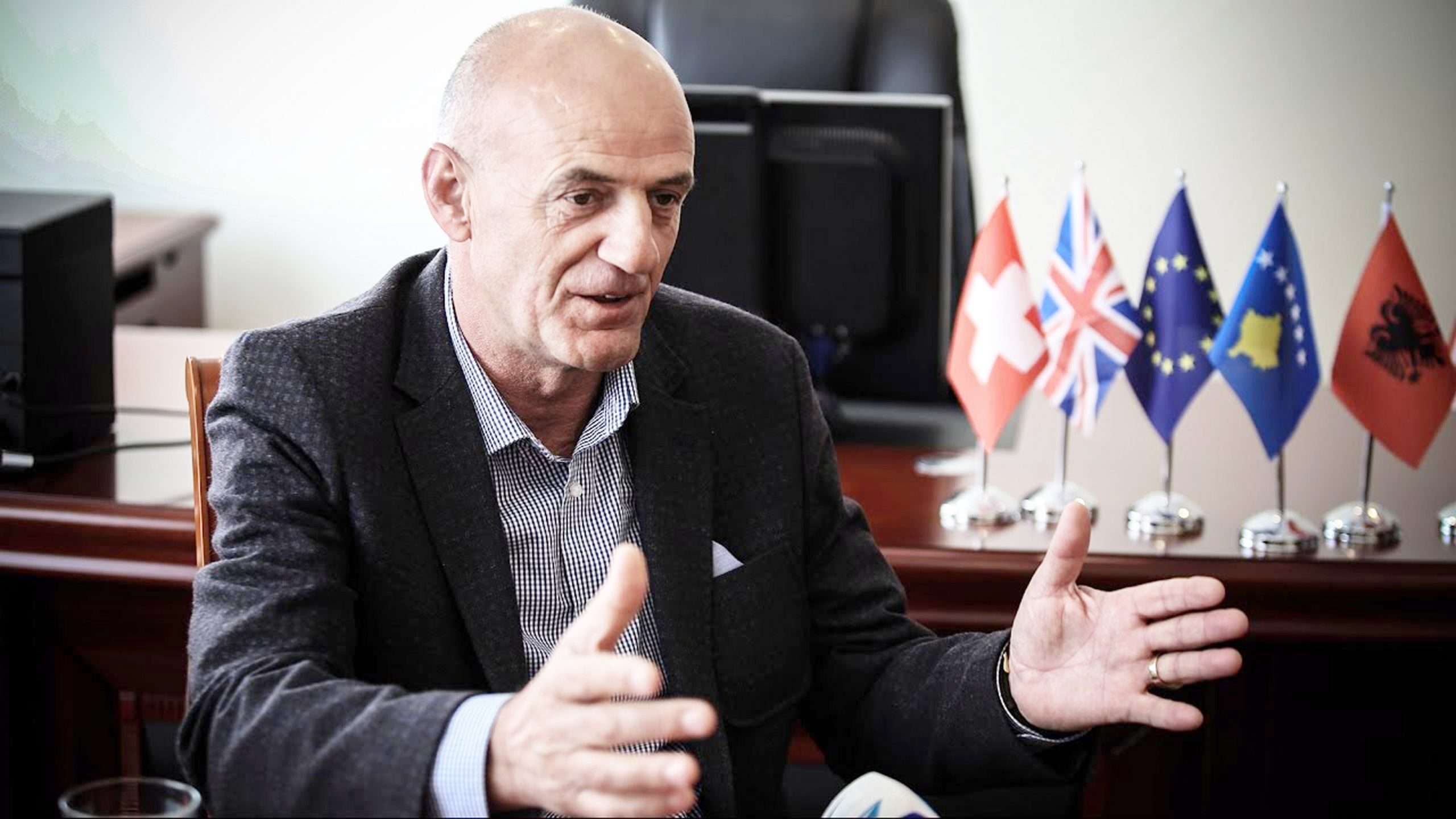 Gjuha ofenduese ndaj UÇK-së ndez debate në Kosovë