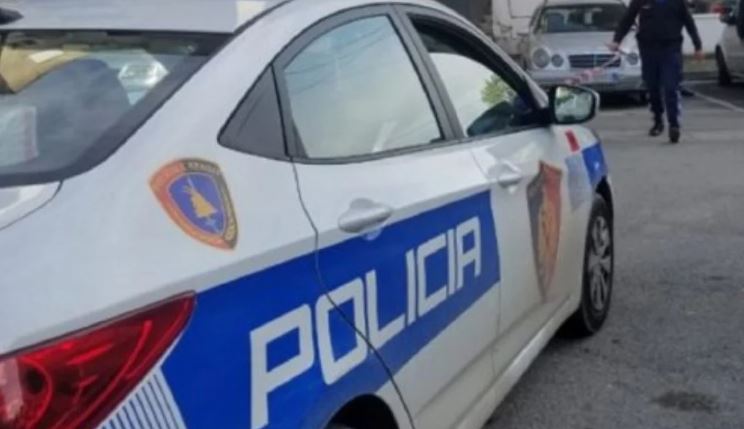 Tronditëse në Shqipëri: Ish-dhëndri vret prindërit e ish të fejuarës dhe përfundon tragjikisht