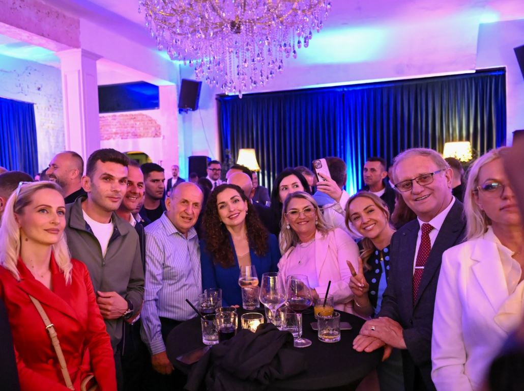 Vjosa Osmani thekson rolin kyç të asamblistëve të LDK-së në lidhjen me qytetarët