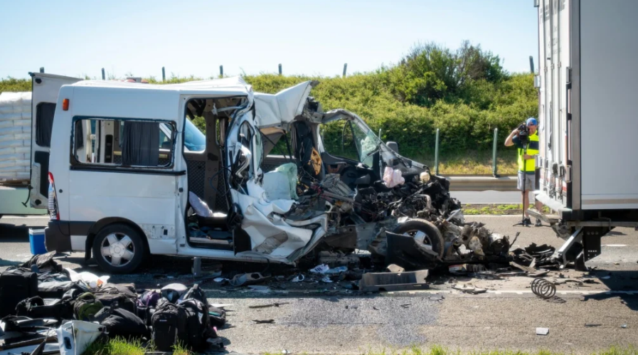 Dy aksidente zinxhir në Hungari shkaktojnë tetë viktima dhe kaos në autostradë
