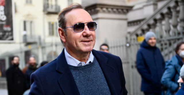 Kevin Spacey është shpallur i pafajshëm në proceset gjyqësore me juri.