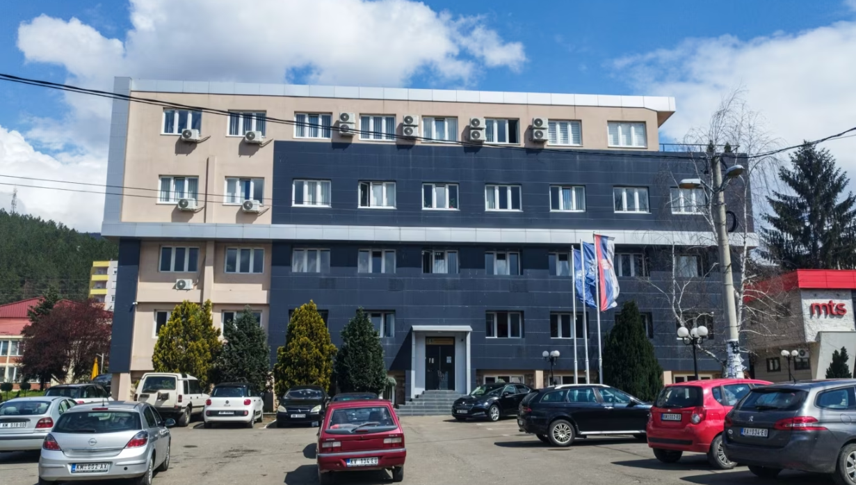 Mungesa totale e kontrollit të punëtorëve në Komunën e Leposaviqit gjatë vitit 2025