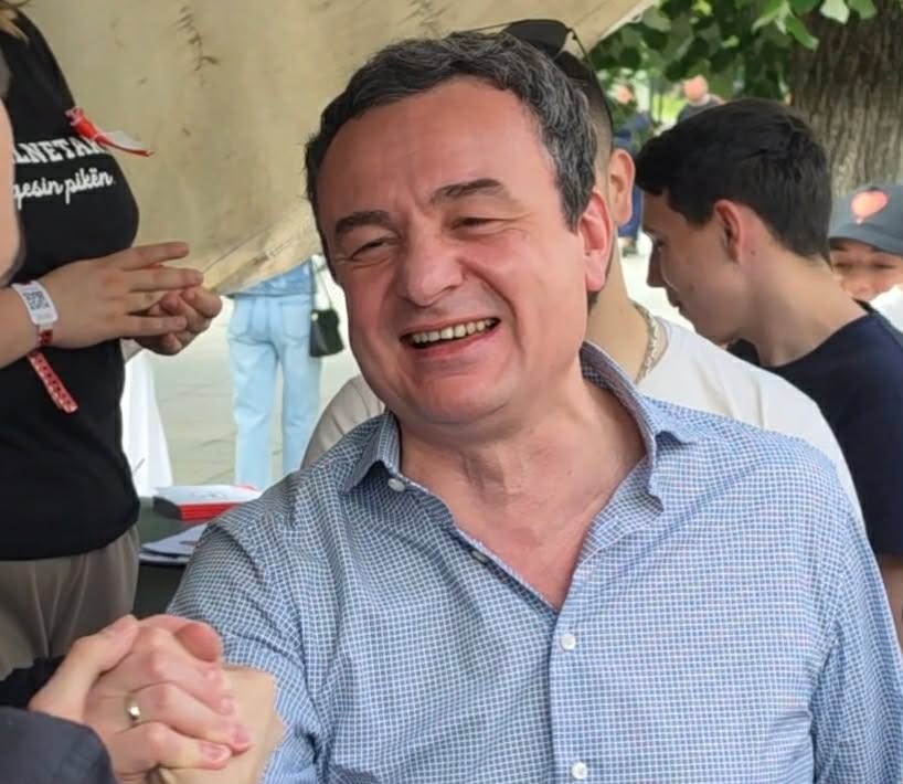 LVV dominon në shumicën e komunave, PDK dhe AAK mbajnë pozicione të kufizuara