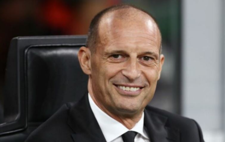 Milani dhe Allegri në bllokim për prishjen e kontratës, Napoli pret vendimin