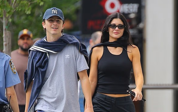 Një pasdite romantike në Nju Jork: Kylie Jenner dhe Timothée Chalamet së bashku në shëtitje