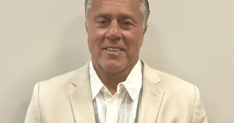 John Alite, ish-anëtar i mafias Gambino, është arrestuar për zhvatje, huadhënie me kamata të paligjshme dhe kërcënime me dhunë në New Jersey.