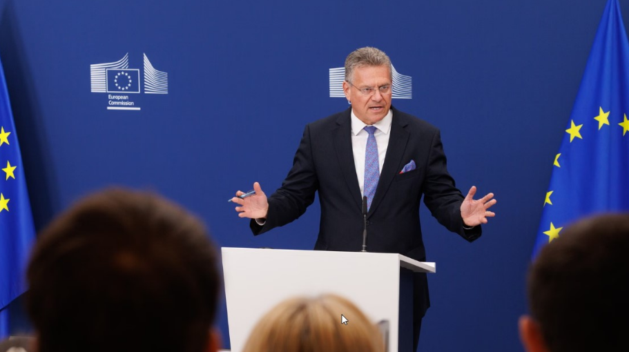 BE dhe Kina hapin dialog për të zgjidhur tensionet tregtare me deficit 360 miliardë euro