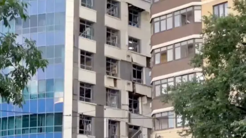 Ukraina godet infrastrukturën energjetike ruse me sulme dronësh